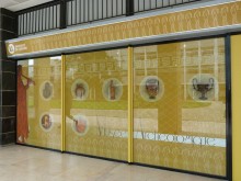 Vitrine du musée archéologique de l'Université de Lorraine