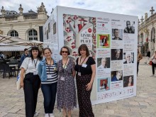 Les quatre interprétes, Doriane Nemes, Pauline Schwaller, Dominique Hascoët et Olivia Huck (de gauche à droite) (de gauche à droite) Doriane Nemes, Pauline Schwaller, Dominique Hascoët et Olivia Huck lors de la 44ème édition du Livre sur la Place.