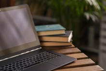 Les ressources en ligne disponibles pendant la fermeture des BU à l'été 2023 Les ressources en ligne disponibles pendant la fermeture des BU à l'été 2023