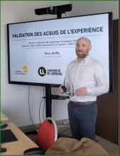 La VAE permet de se poser les bonnes questions sur son parcours professionnel La VAE permet de se poser les bonnes questions sur son parcours professionnel