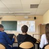 Photo d'éleves attentifs à une présentation